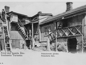 Palanderien talo Luostarinmäellä, vanha postikortti