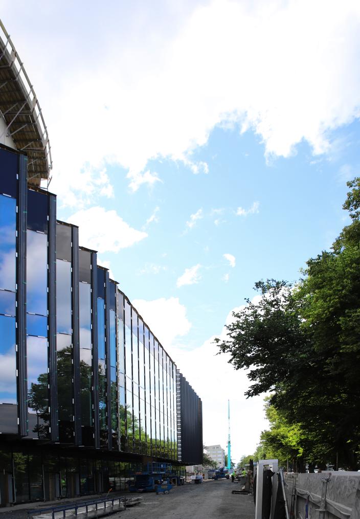 Musiikkitalo Fuugan rakennusaika, joen puoleinen julkisivu. (Foto: Marko Kivistö)