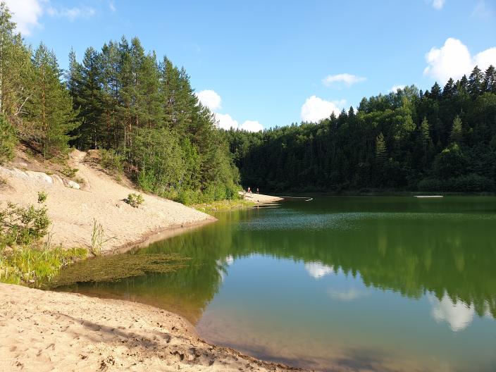 Maarian uimaranta kesällä. (Kuva: Janina Ahlqvist)