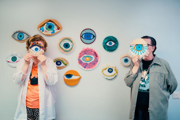 Lausteen Lähiötuvan yhteisötaidetta Katseita (Kuva: Jussi Virkkumaa)