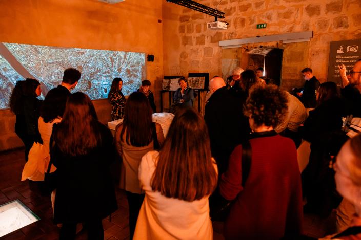 CHARME-hankkeen Coimbran kaupungin vierailu Almedina-tornissa. (Kuva: Coimbran kaupunki /CHARME-hanke)