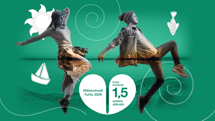 Nainen ja mies tanssahtelevat rantakalliolla. (Kuva: Turun kaupunki)