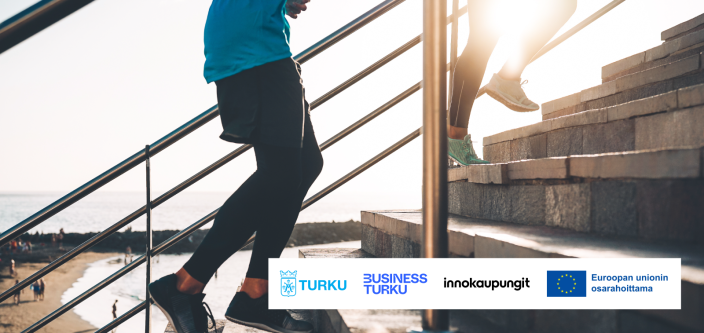 Innoboost-hankkeen ilmekuva. Turun kaupungin, Business Turun, Innokaupunkien ja Euroopan unionin osarahoittama logot. (Kuva: Julia Innilä)