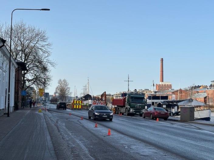 Itäisen Rantakadun pyörätien rakennustyömaa. (Kuva: Annamari Nurminen)