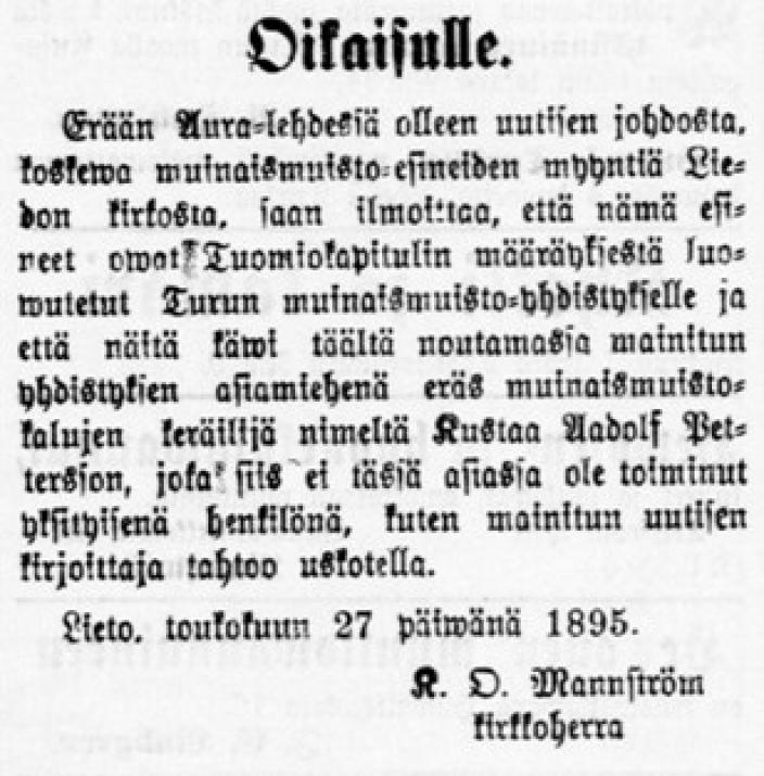 Valokuva vanhasta sanomalehdestä, jonka teksti on fraktuuraa. (Kuva: Turun kaupunginmuseo)