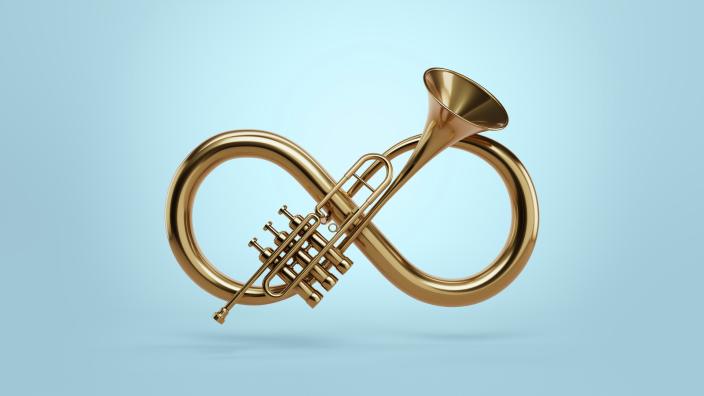 Puhallinsoittimesta muodostettu ääretön-symboli. (Kuva: Turun kaupunki)