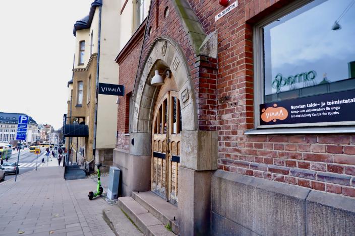 Vimman pääsisäänkäynti (Kuva: Niina Vääräniemi)