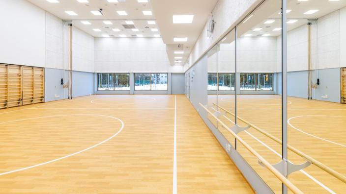 Monitoimitalo Riimin monitoimisali Kaleva kuvattu tyhjänä. (Kuva: Heikki Räisänen)