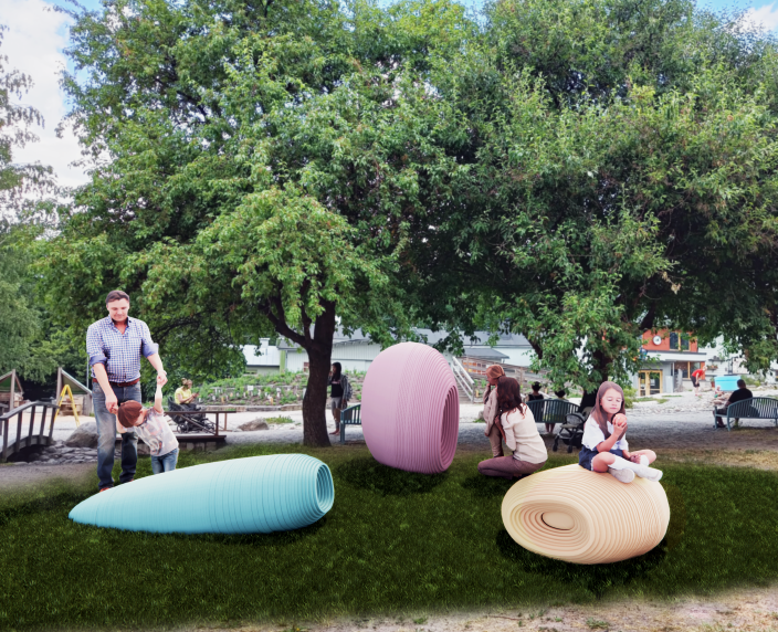Puistossa leikkivie perheitä ja lapsia istumassa taideteoksen elementtien päällä (Kuva: Jesse Kitinoja ja Joel Stenroos)