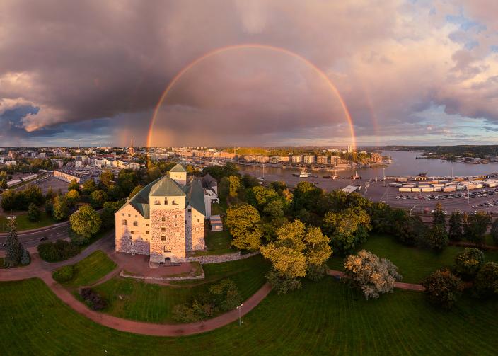 Turun linna ja sateenkaari. (Picture: Mika Kurkilahti)